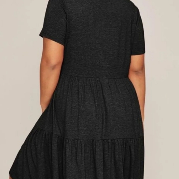 Dress - Picture 2 of 6